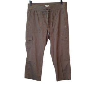 L.L Bean Brown Capri Cargo Pants l M